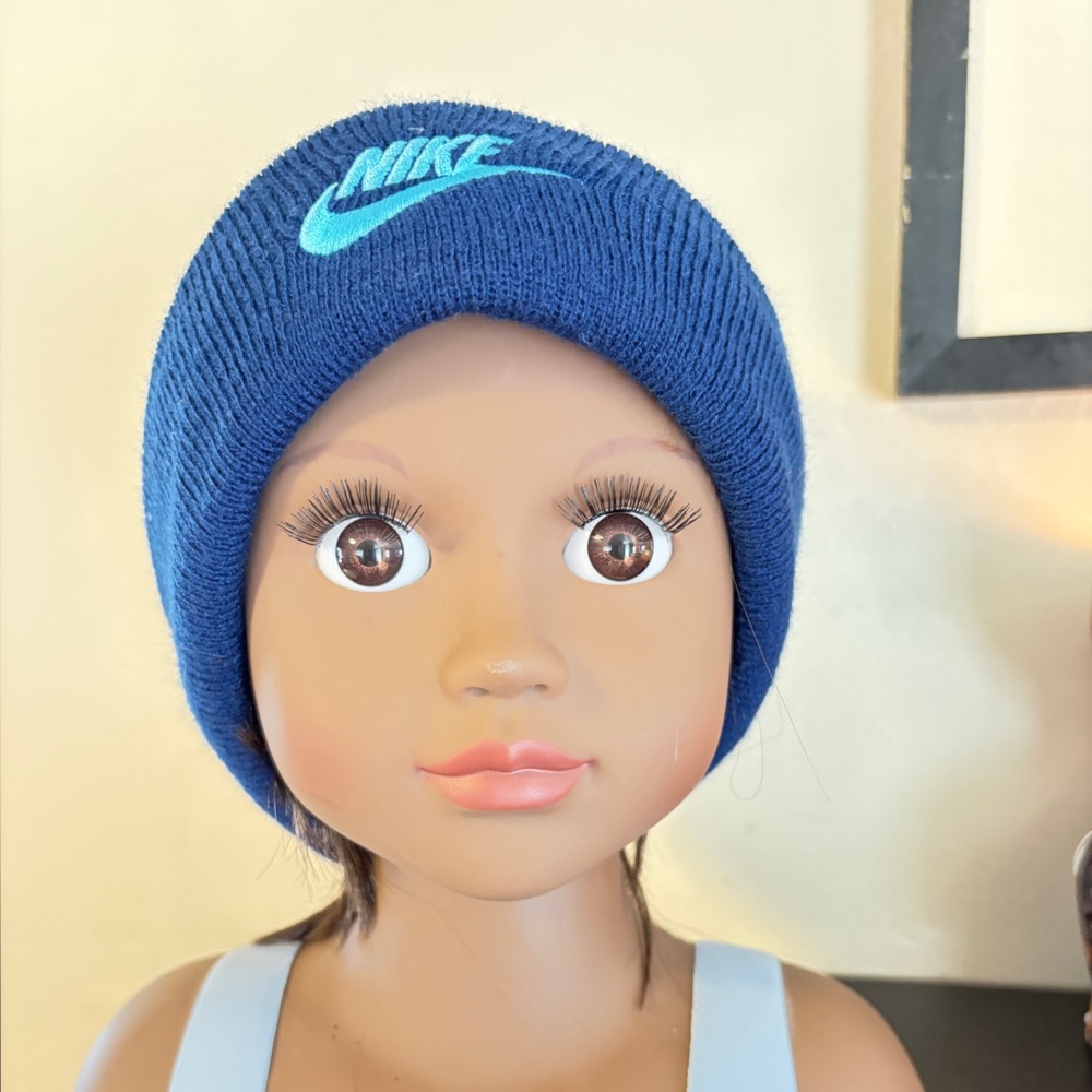 Nike knit winter hat. Youth size.